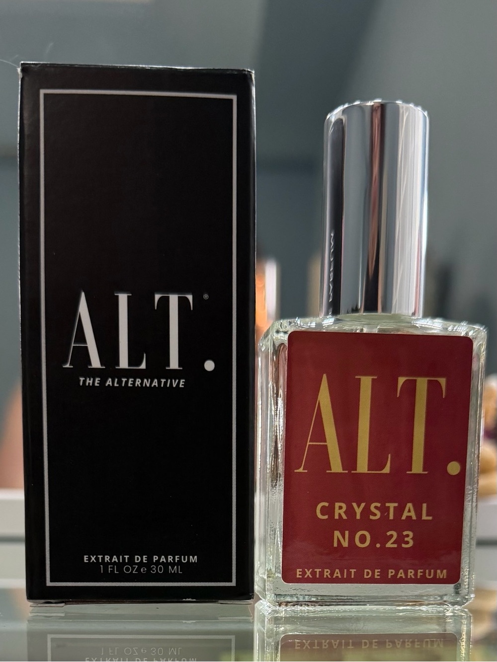 Alternative ALT Crystal No.23 Extrait de Parfum - Red and Gold